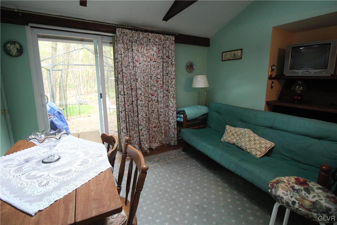 112 Fern Ridge Road Blakeslee, PA 18610 - Photo 9 of 18