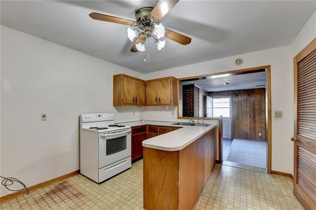 1071 Mountain View Road Northwest Conyers, GA 30012 - Photo 11 of 41