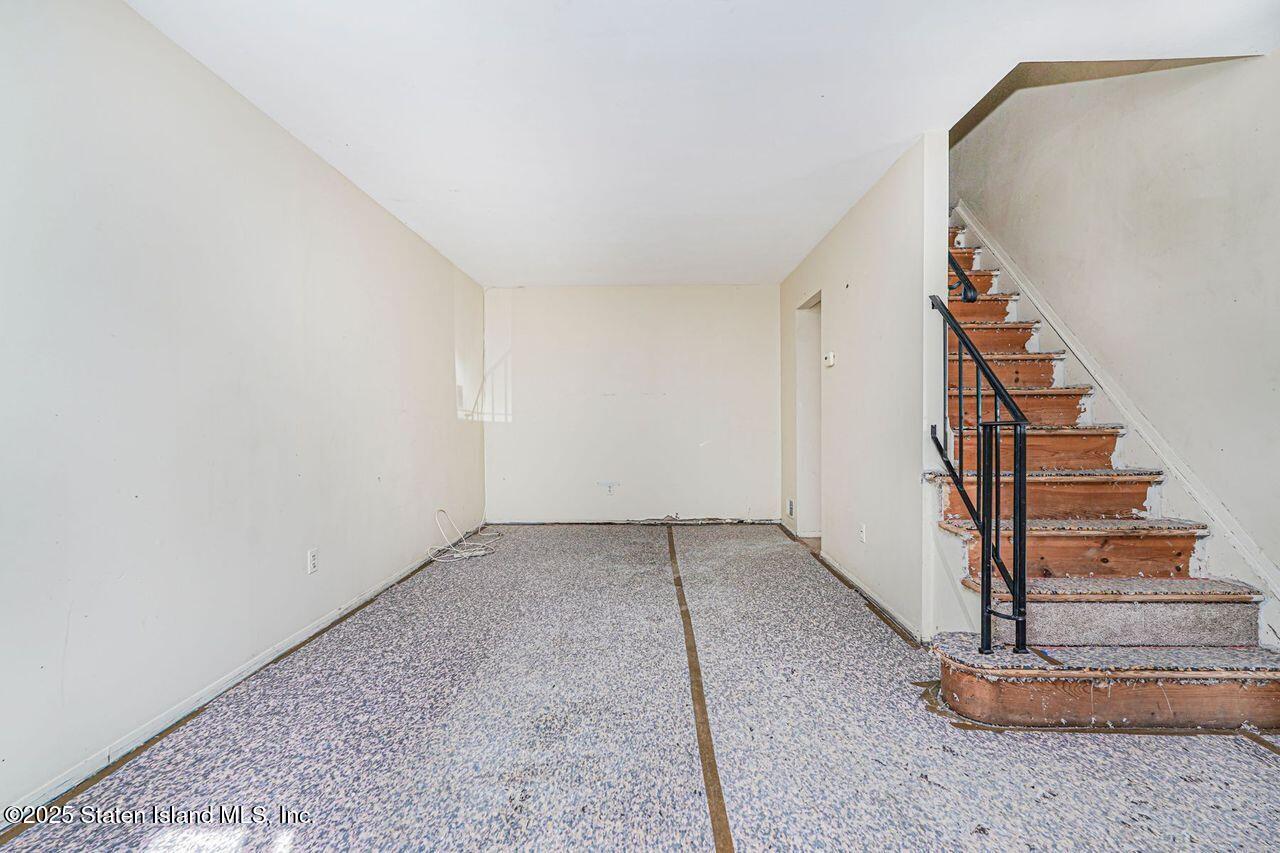 15 Parkview Loop Staten Island, NY 10314 - Photo 10 of 25 a view of entryway with stairs