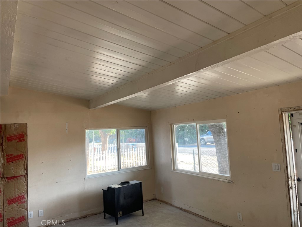 2441 Madrone Street Sutter, CA 95982 - Photo 6 of 45 a living room with furniture and a window
