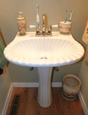 a view of a yard with a trees