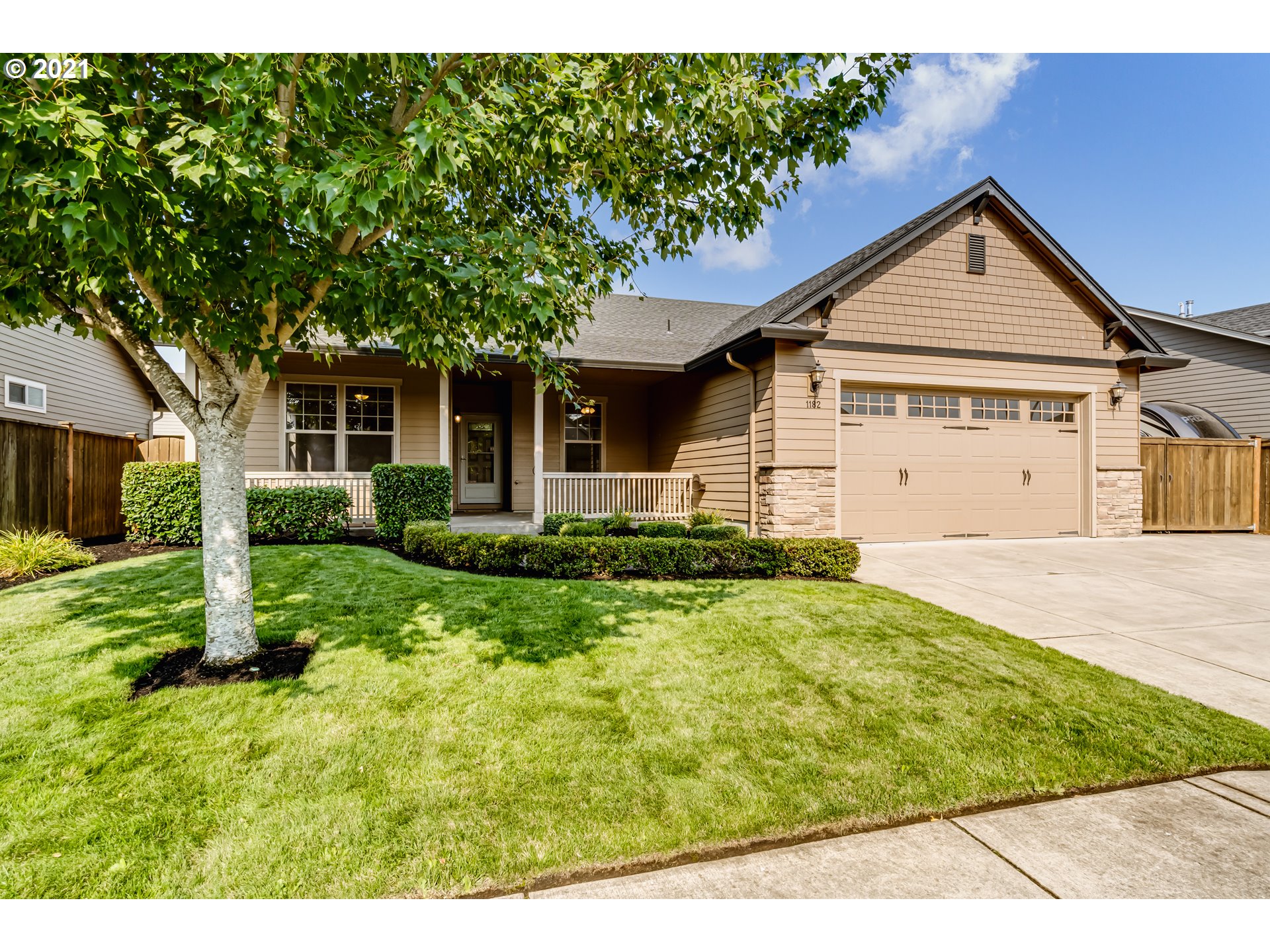 1182 South 41st Place Springfield, OR 97478 - Photo 2 of 20