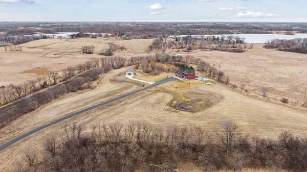 $1,500,000 | 1744 County Road 7 Northwest, Maple Lake, MN 55358