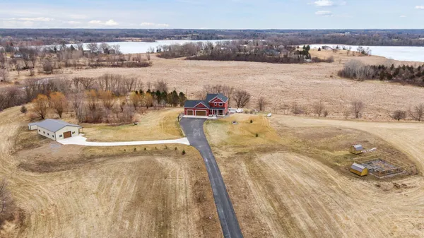 $1,500,000 | 1744 County Road 7 Northwest, Maple Lake, MN 55358