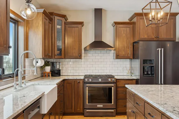 $1,399,000 | 1744 County Road 7 Northwest, Maple Lake, MN 55358