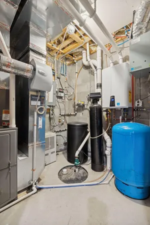 $1,399,000 | 1744 County Road 7 Northwest, Maple Lake, MN 55358