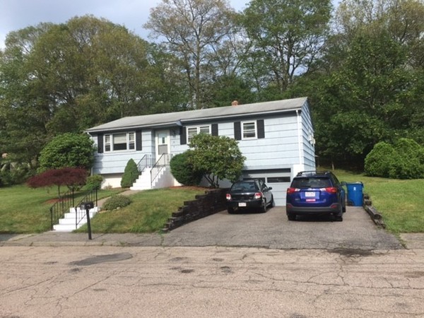 6 Barbara Road Randolph, MA 02368 - Photo 2 of 16 Gallery Image 2