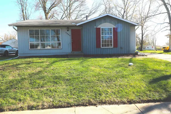 $115,000 | 3820 West Carmel Avenue, Peoria, IL 61615