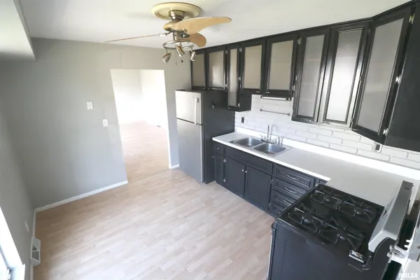 $115,000 | 3820 West Carmel Avenue, Peoria, IL 61615