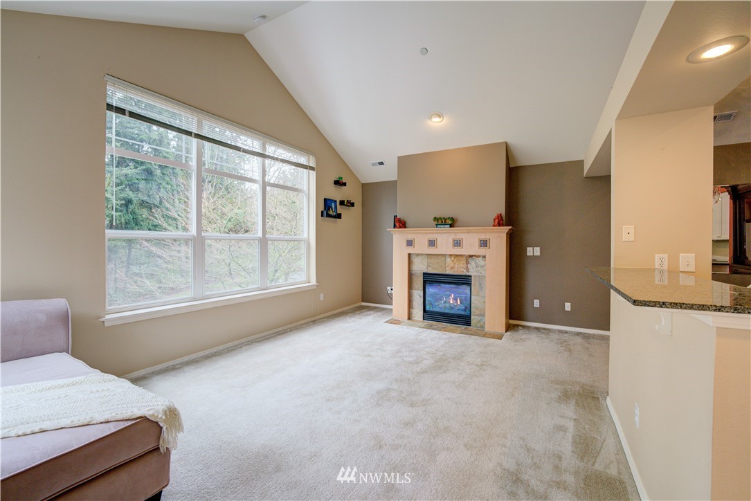 606 228th Street Southwest, Unit J202 Bothell, WA 98021 - Photo 6 of 35 Gallery Image 6