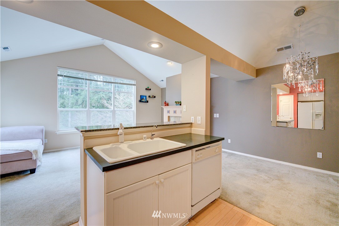 606 228th Street Southwest, Unit J202 Bothell, WA 98021 - Photo 9 of 35 Gallery Image 9