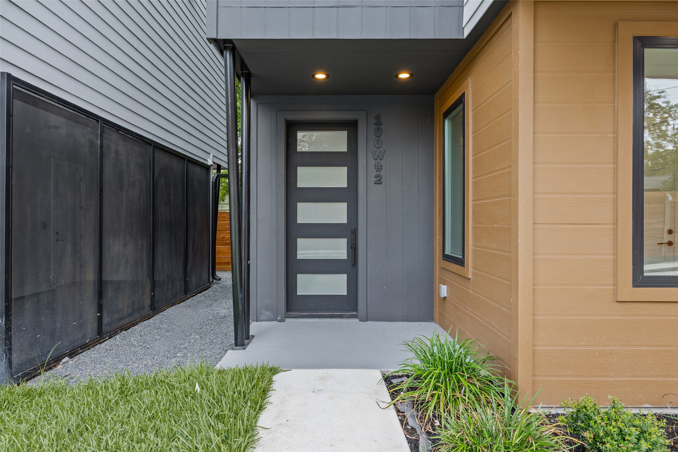 100 West Odell Street, Unit 2 Austin, TX 78752 - Photo 2 of 27