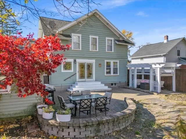 $199,900 | 18 Armstrong Place, Owego, NY 13827