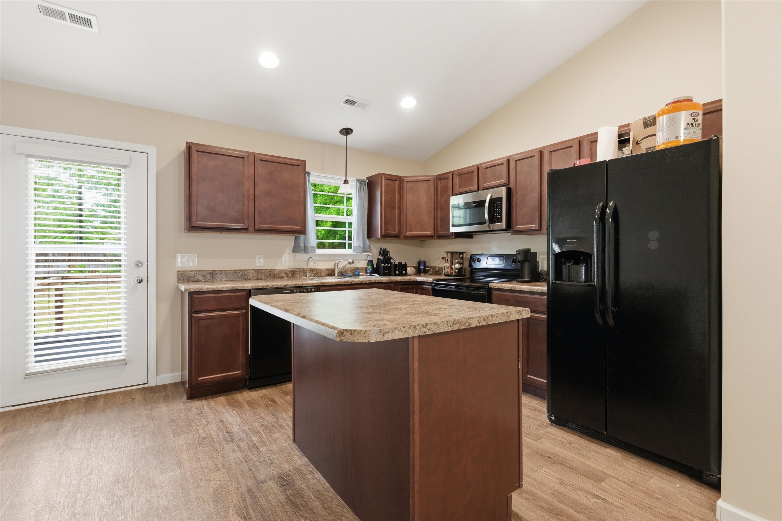 5010 Bragg Road Woodruff, SC 29388 - Photo 4 of 27 Gallery Image 4