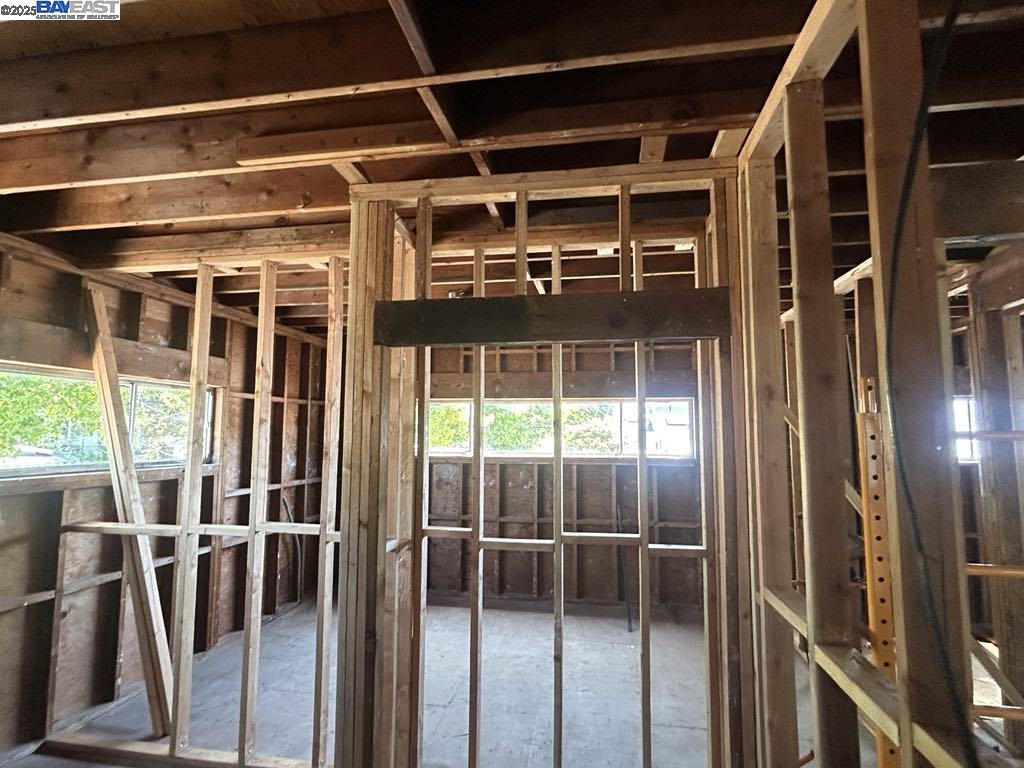 3101 Sacramento Street Berkeley, CA 94703 - Photo 12 of 21 a view of deck with wooden floor