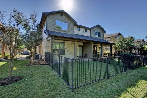 $2,000 | 1310 West Parmer Lane, Unit 24B, Austin, TX 78727