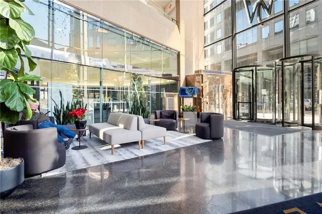 $519,000 | 1101 Walnut Street, Unit 1809, Kansas City, MO 64106