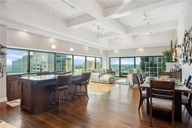 $519,000 | 1101 Walnut Street, Unit 1809, Kansas City, MO 64106