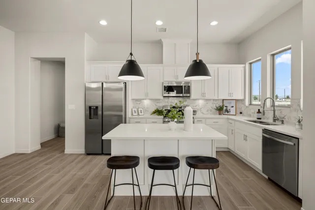 $327,950 | 13825 Paseo Bosque Avenue, El Paso, TX 79928