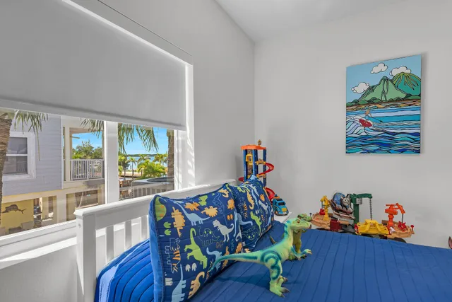 $2,675,000 | 455 Big Pine Road, Key Largo, FL 33037