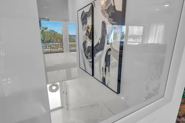 $2,675,000 | 455 Big Pine Road, Key Largo, FL 33037