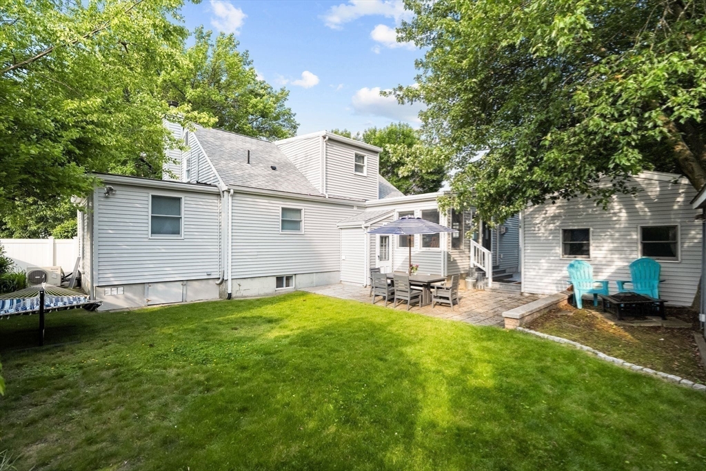 15 University Road Arlington, MA 02474 - Photo 36 of 39