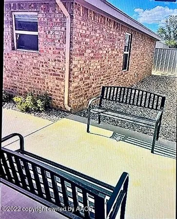$1,000 | 102 8th Street, Farwell, TX 79325