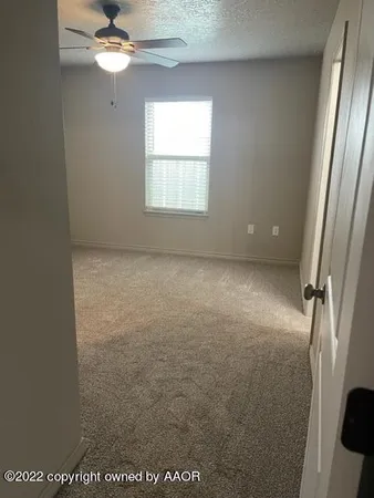 $1,000 | 102 8th Street, Farwell, TX 79325