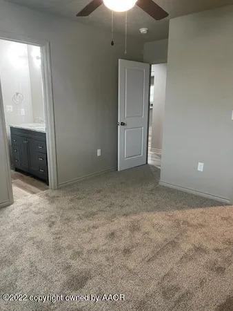 $1,000 | 102 8th Street, Farwell, TX 79325