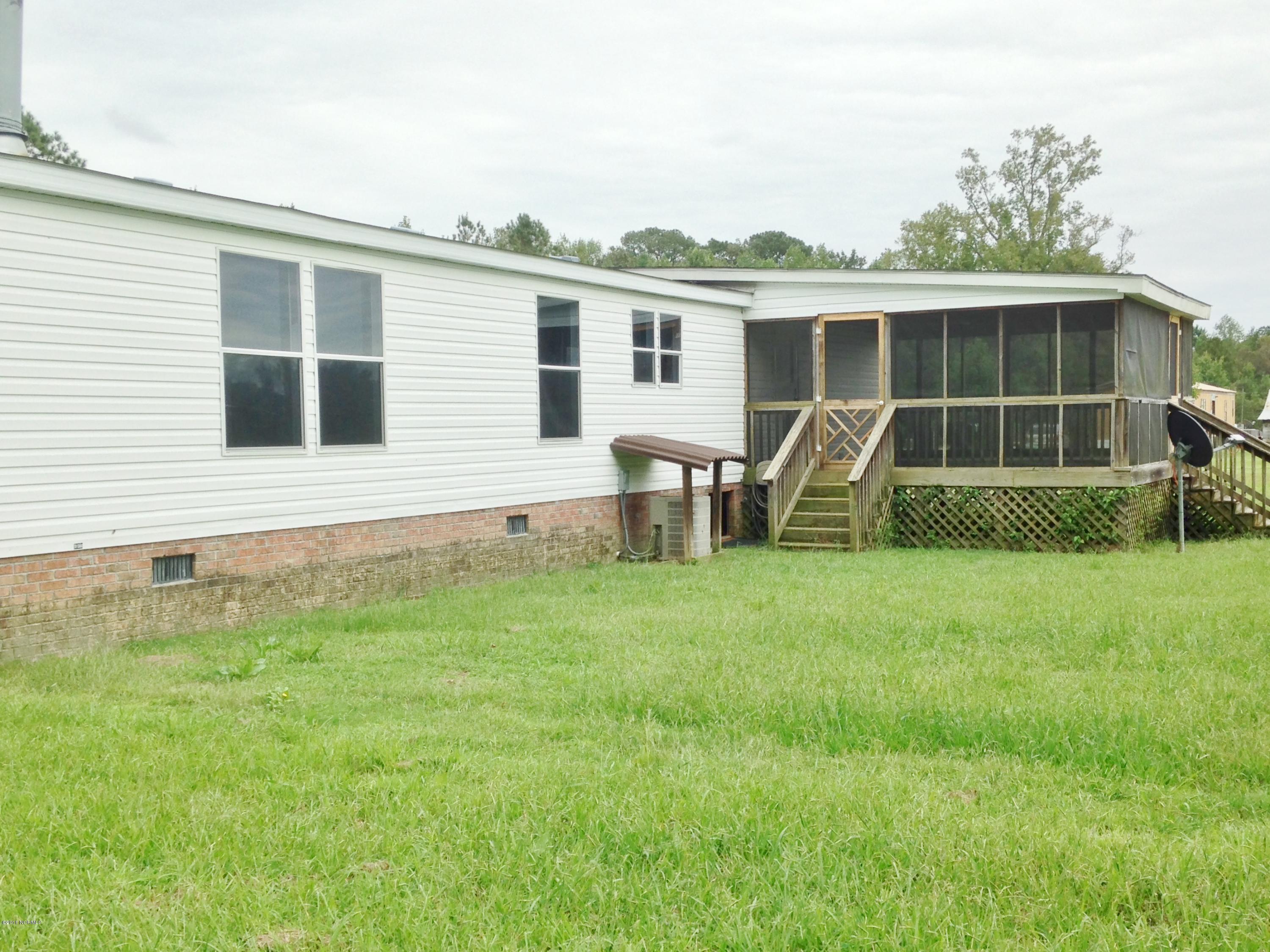 112 Bright Road Chocowinity, NC 27817 - Photo 5 of 27 Photo Sep 25, 2 51 46 PM