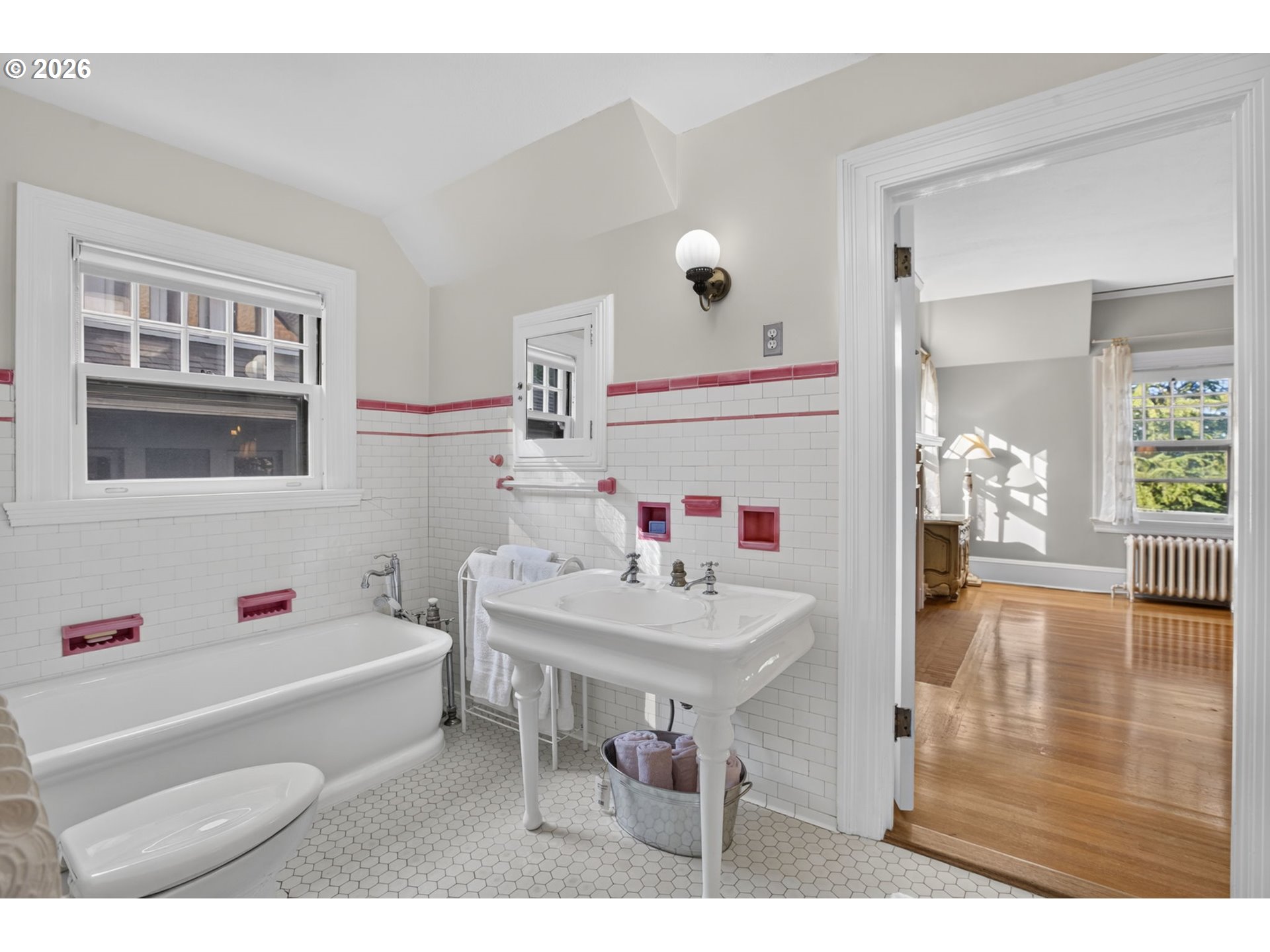 2658 Northwest Cornell Road Portland, OR 97210 - Photo 21 of 47