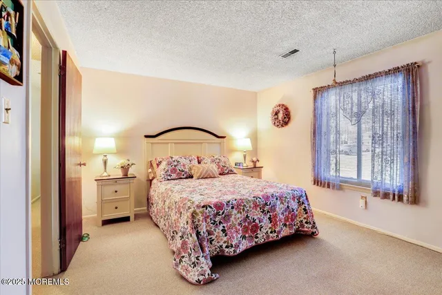 $238,900 | 18 Northrup Drive, Unit 201, Brick, NJ 08724