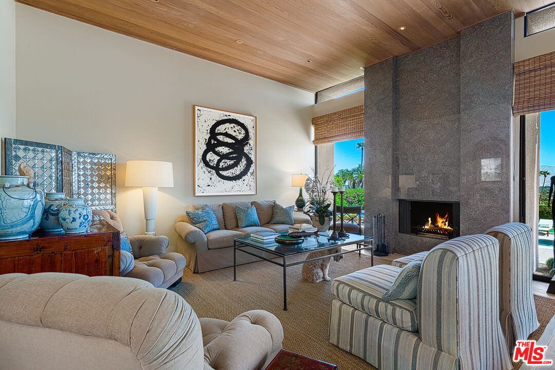 70368 Calico Road Rancho Mirage, CA 92270 - Photo 11 of 43 Gallery Image 11