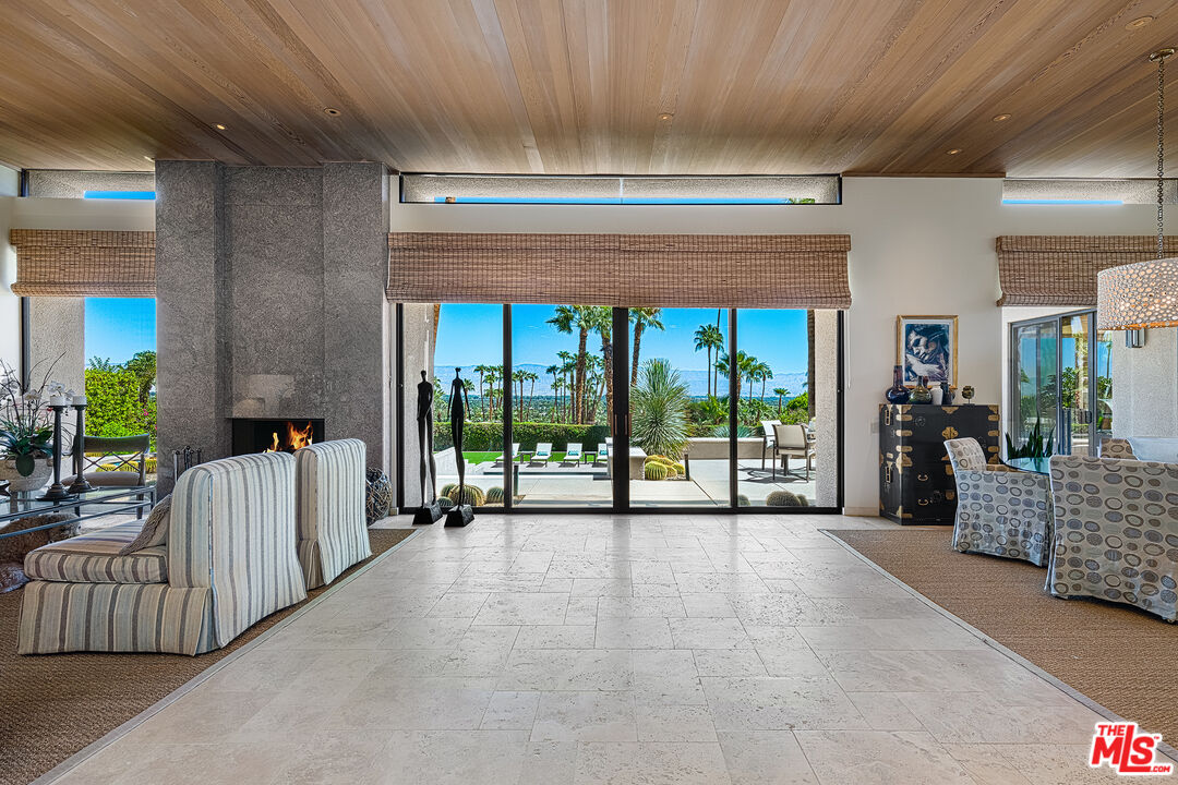 70368 Calico Road Rancho Mirage, CA 92270 - Photo 10 of 43 Gallery Image 10