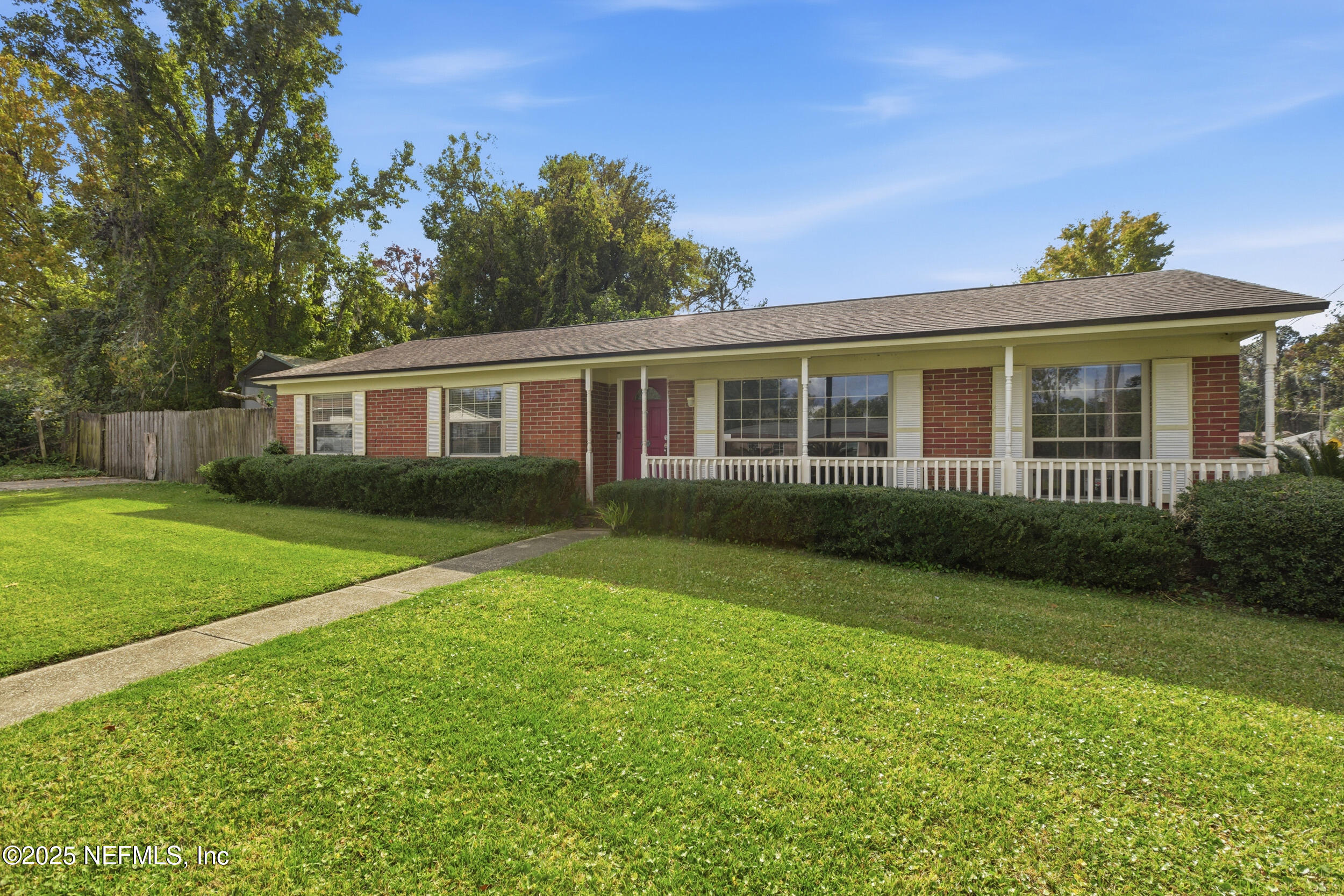 406 Libra Lane Orange Park, FL 32073 - Photo 4 of 40 Alternate View of Front of Home #2