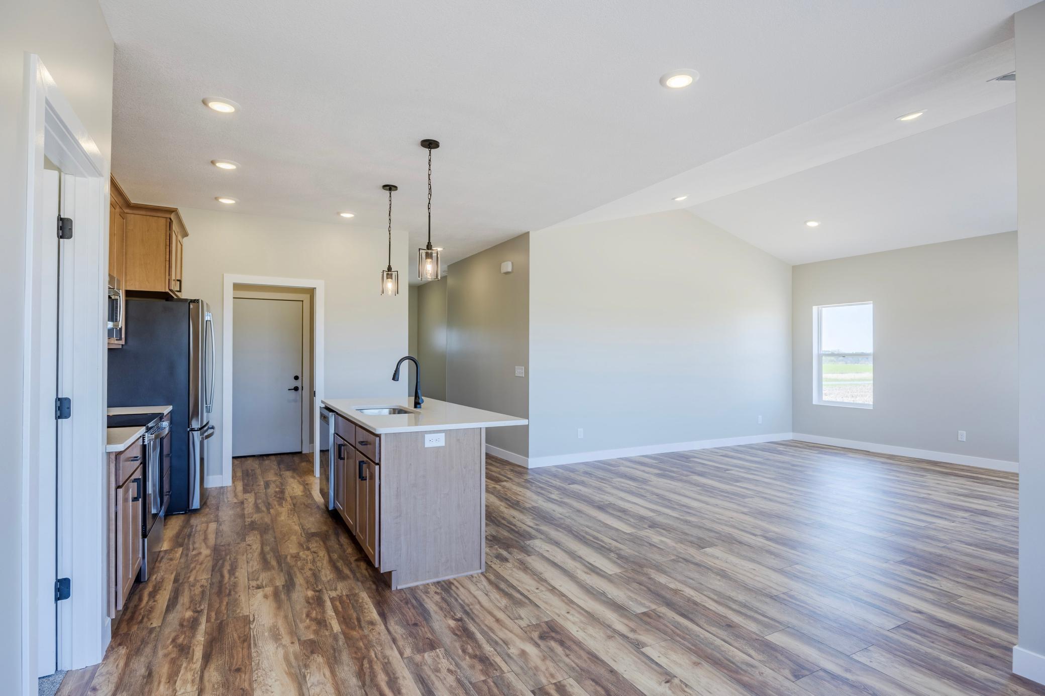 2429 County Line Avenue New Richmond, WI 54017 - Photo 8 of 24