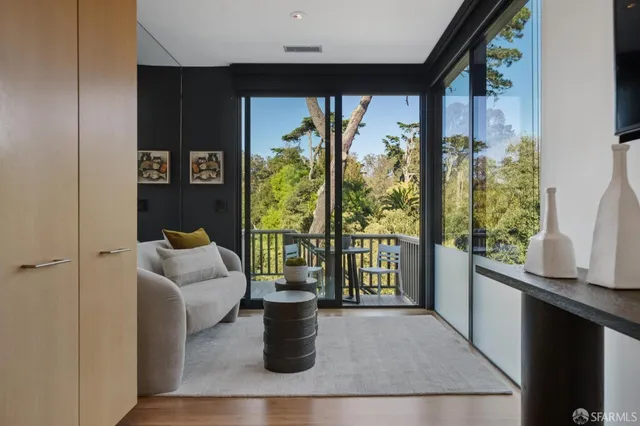 $3,695,000 | 726 Lake Street, San Francisco, CA 94118