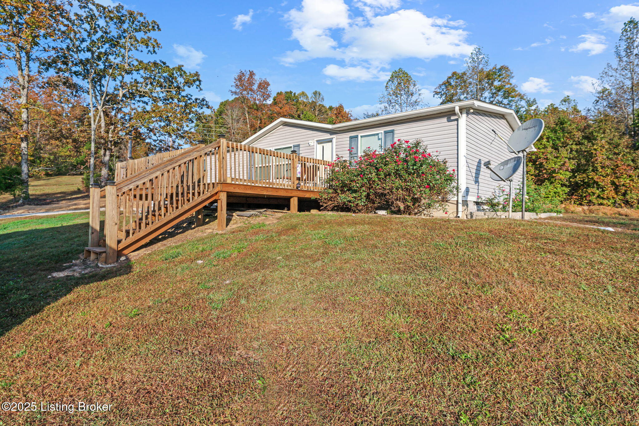 1000 City Lake Road Caneyville, KY 42721 - Photo 2 of 27 3-web-or-mls-DSC06471