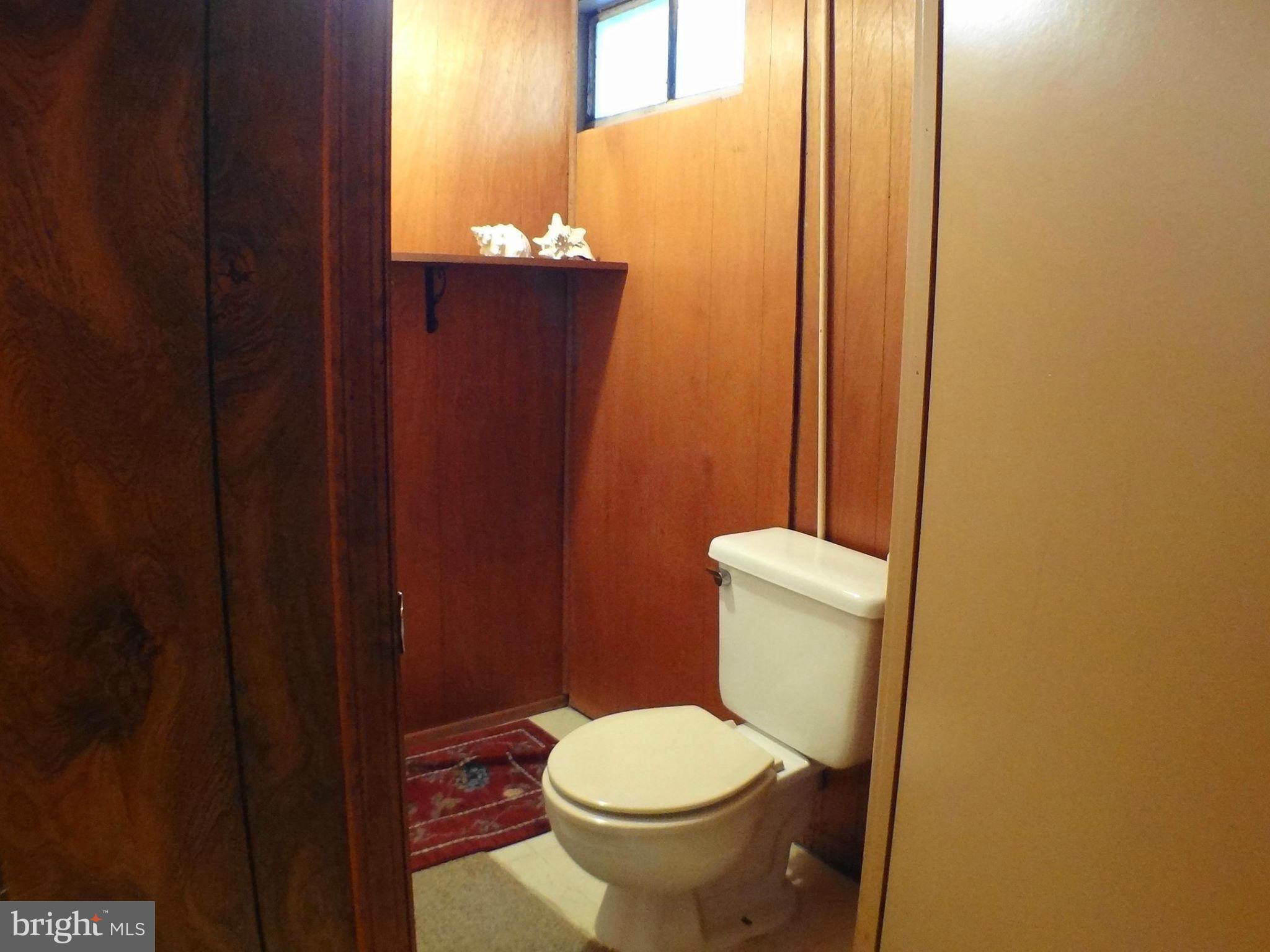 329 Brock Bridge Road Laurel, MD 20724 - Photo 14 of 17 Bath