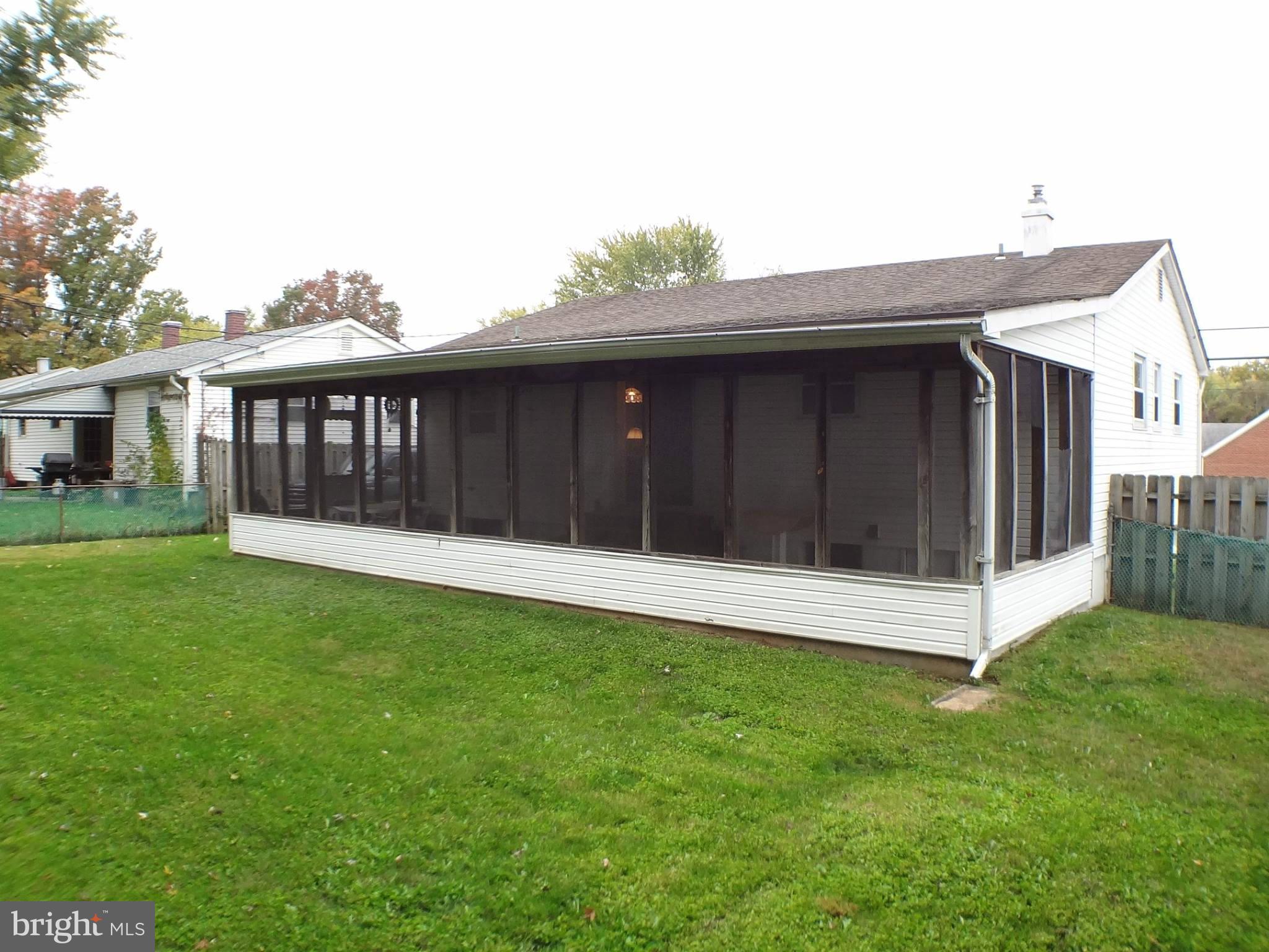329 Brock Bridge Road Laurel, MD 20724 - Photo 16 of 17 Exterior (Rear)