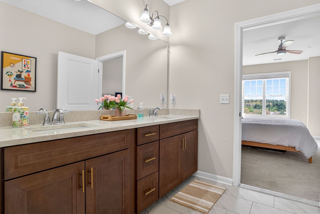 1 Codman Way, Unit 312 Westborough, MA 01581 - Photo 18 of 37