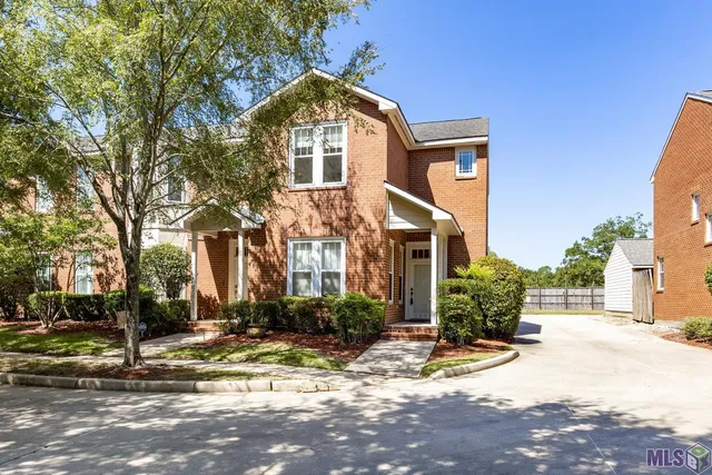 $214,500 | 1329 Bromley Park Drive, Baton Rouge, LA 70810