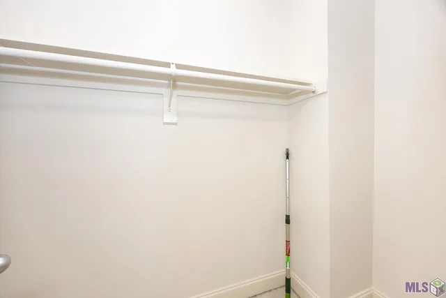 $214,500 | 1329 Bromley Park Drive, Baton Rouge, LA 70810