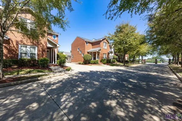 $209,000 | 1329 Bromley Park Drive, Baton Rouge, LA 70810