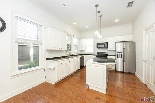 $214,500 | 1329 Bromley Park Drive, Baton Rouge, LA 70810