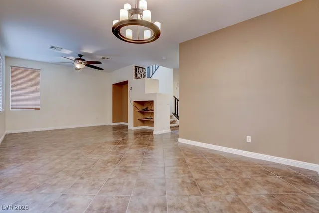 $2,000 | 1948 West Hammer Lane, North Las Vegas, NV 89031