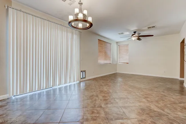 $2,000 | 1948 West Hammer Lane, North Las Vegas, NV 89031