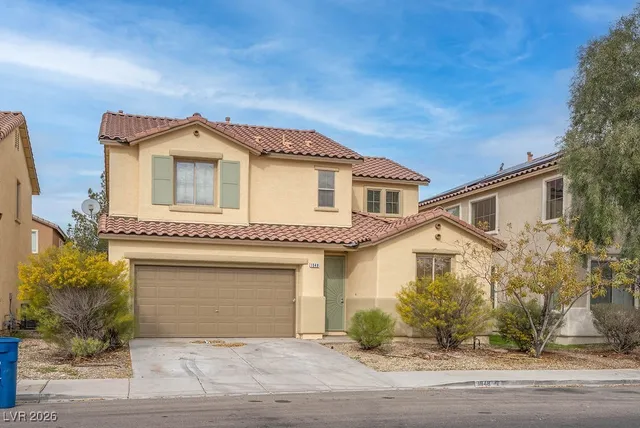 $2,000 | 1948 West Hammer Lane, North Las Vegas, NV 89031