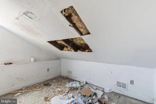 $1,200,000 | 2090 Blue Bell Road, Williamstown, NJ 08094