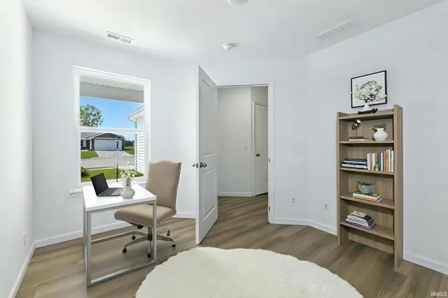 $2,195 | 3735 Thunderhawk Pass, Fort Wayne, IN 46818